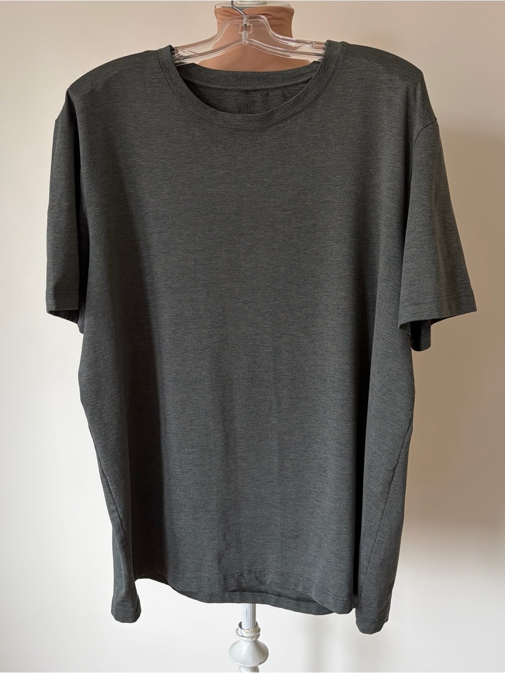 ALO Triumph Crew Neck Short Sleeve Relaxed Heather Green Grey Tee Shirt EUC 2XL